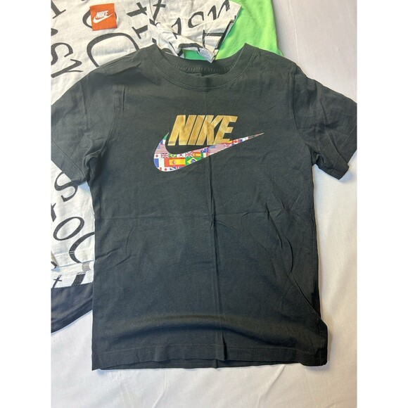 Lot Of Boys Clothes Nike Under Armour Sports Athletic Wear Youth Medium - Picture 3 of 11